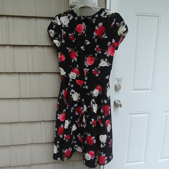 Hell Bunny Floral Print Dress - Picture 3 of 6